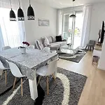 Apartman River 503 *