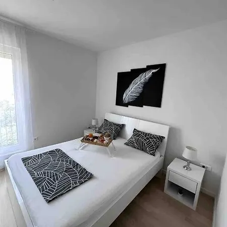 アパート River 503 モスタル