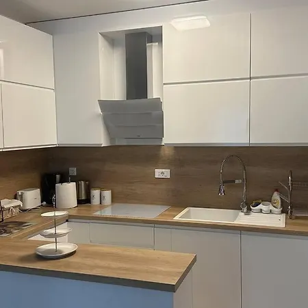 アパート River 503 モスタル