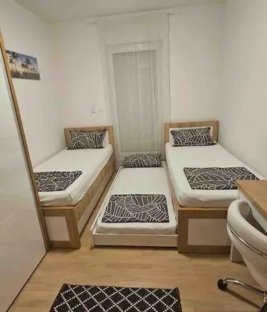Apartment River 503